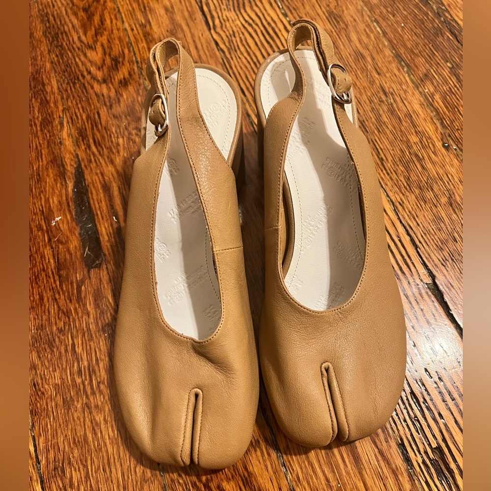 Margiela Tabi Pumps Heels Tan Leather Size 36.5 / US 6.5 Womens LIKE NEW NO BOX